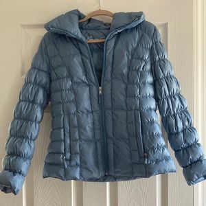 Kenneth Cole blue puff jacket, good condition, size large